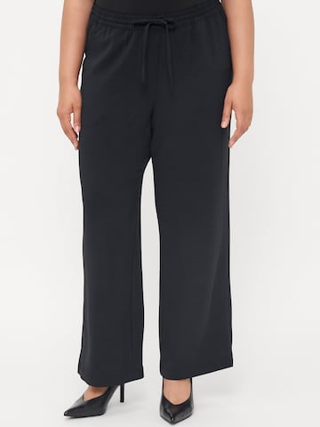 Vero Moda Curve Regular Pants 'VMCESME' in Black: front