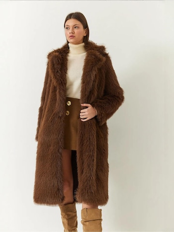 Manteau d’hiver Bianco Lucci en marron