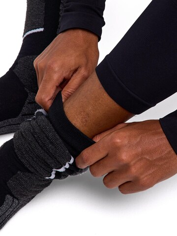 FALKE Skinny Workout Pants '3/4' in Black