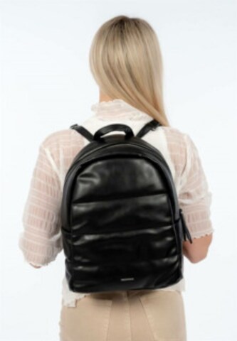 Emily & Noah Rucksack in Schwarz: Vorderseite