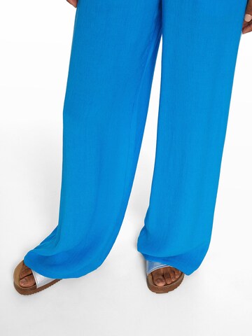 Bershka Wide leg Trousers in Blue