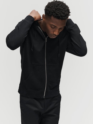 SANVT Sweatjacke in Schwarz