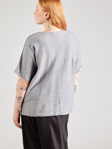 Pullover 'CARMARGARETA' di ONLY Carmakoma in grigio