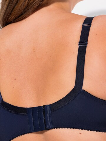 T-shirt Reggiseno di Ulla Popken in blu