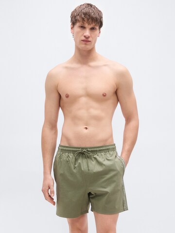 Calvin Klein Swimwear Badeshorts in Beige