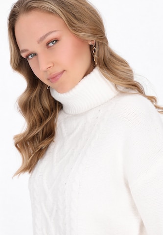 MYMO - Pullover em branco