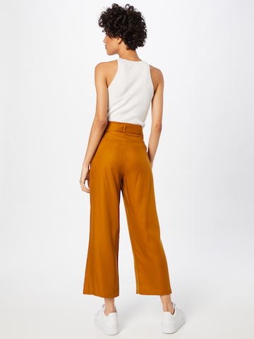 Wide leg Pantaloni di MORE & MORE in marrone