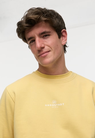 Sweat-shirt Kronstadt en jaune