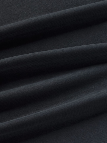 T-shirt 'Berta' Thinking MU en noir : devant