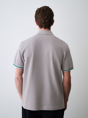 Tricou 'Motionflex' de la Next pe gri