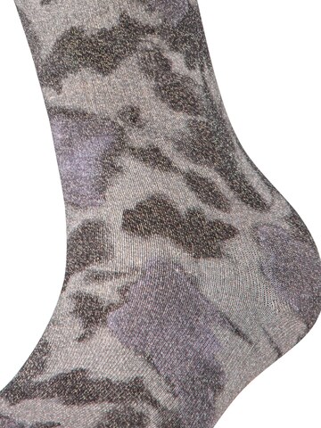 FALKE Socken 'Surreal Mist'‌ in Grau