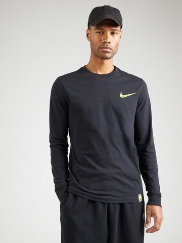 Nike Sportswear Shirt in Schwarz