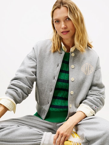 TOMMY HILFIGER Sweatjakke i grå