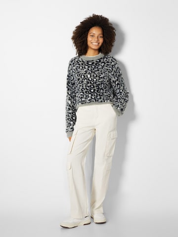 Pull-over Bershka en gris