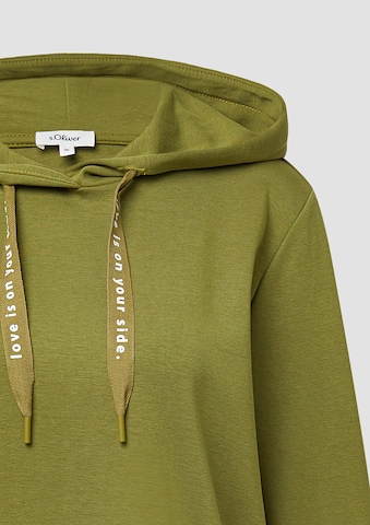 s.Oliver Sweatshirt in Groen