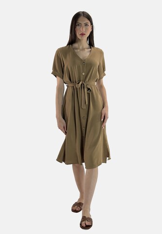 Robe-chemise Elara en beige : devant
