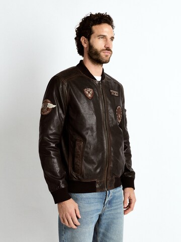 JCC Tussenjas '31025205' in Bruin