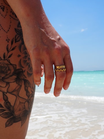 hiBALI Ring 'Bold Raw' in Gold