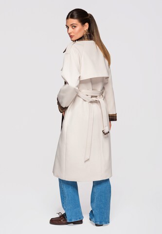 Ombre Between-seasons coat in Beige