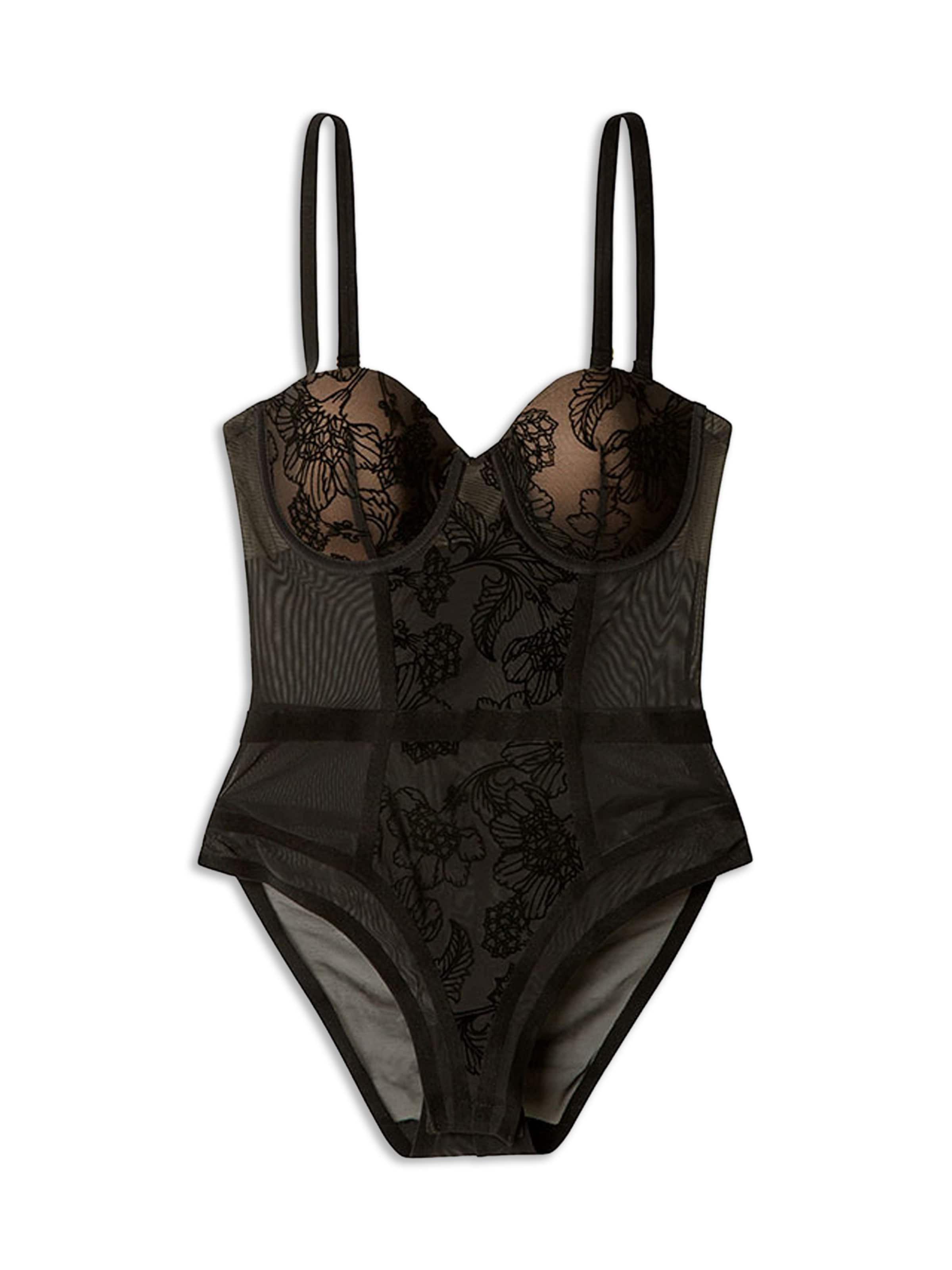 Body di Gisela in nero: frontale