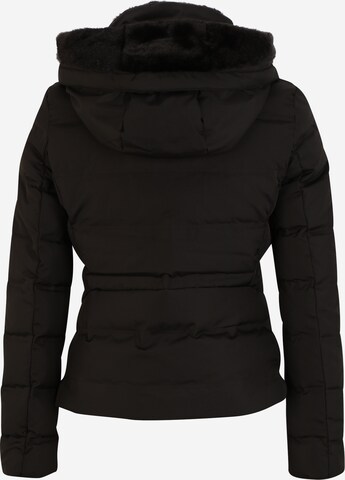 Veste d’hiver 'Dolly' Vero Moda Petite en noir