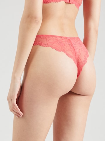 NLY by Nelly - Tanga en rojo