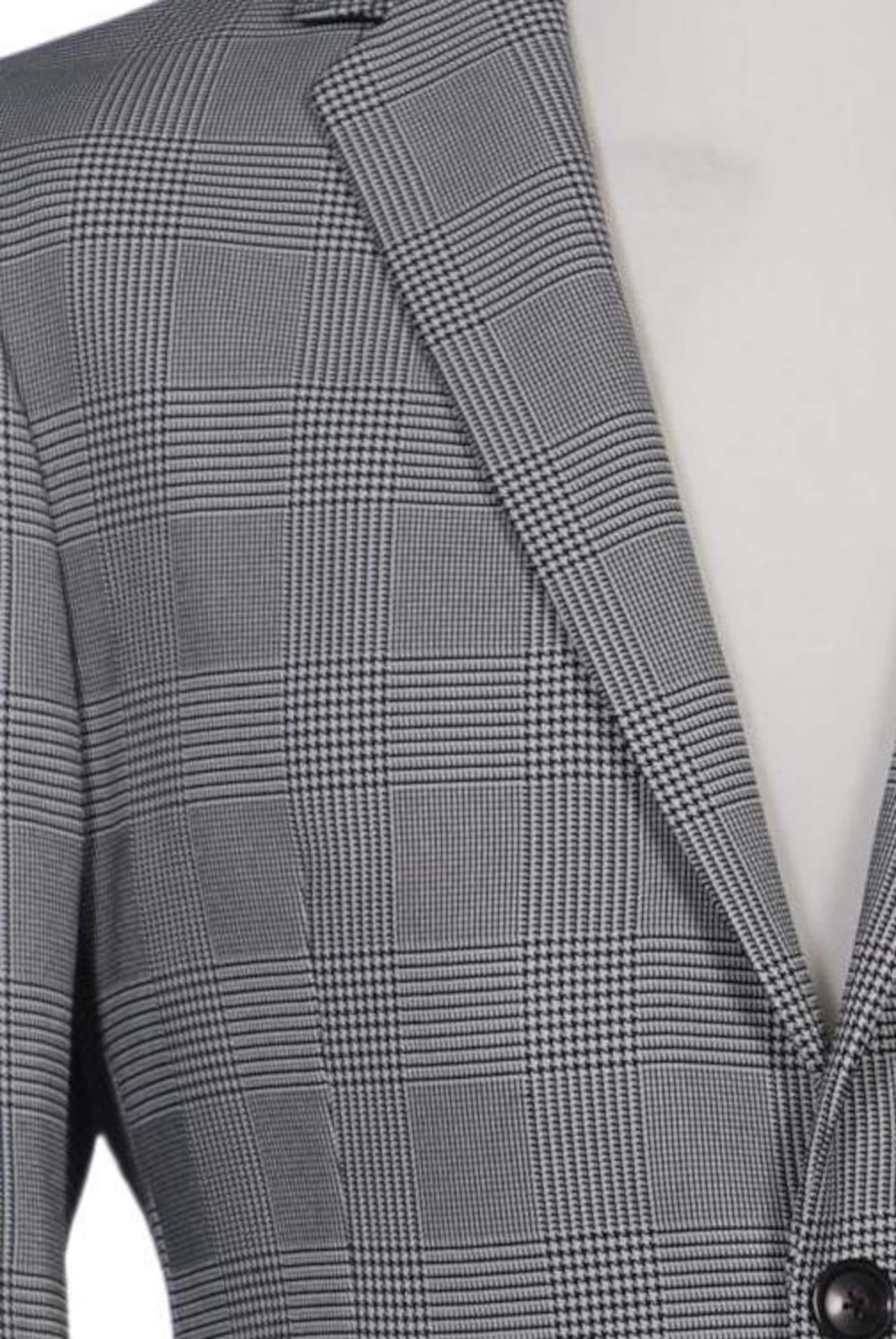 ZARA Suit Jacket in M-L in Grey