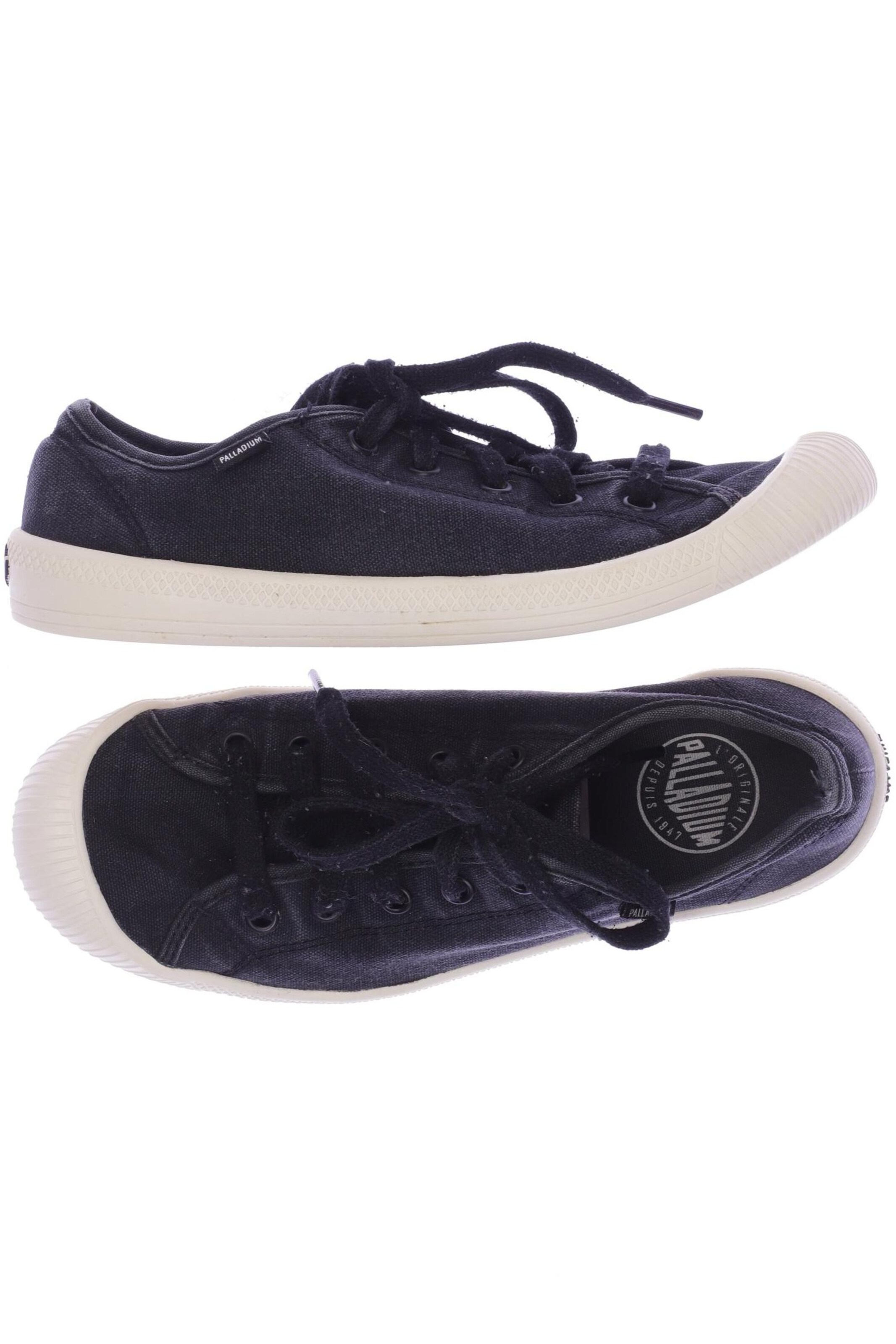 Palladium Sneakers & Trainers in 37,5 in Black: front