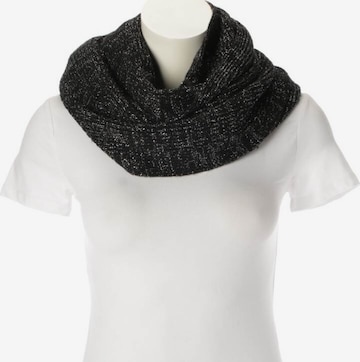 HUGO Red Scarf & Wrap in One size in Black: front