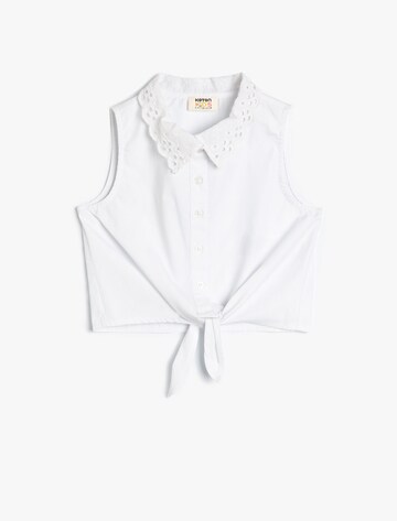 Koton Blouse in White: front