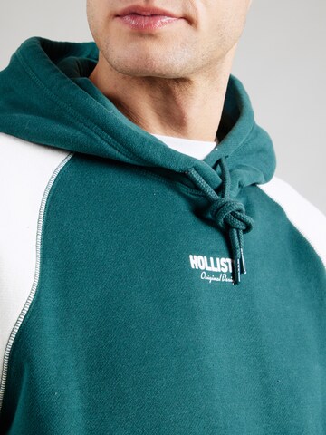 HOLLISTER Sweatshirt in Grün