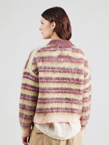 TOPSHOP Sweater in Green
