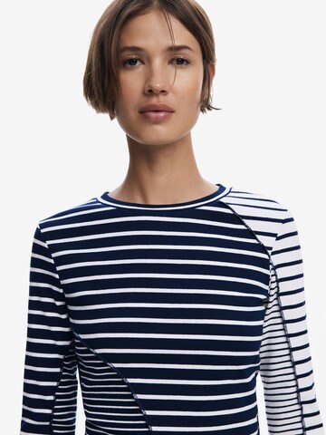Desigual - Camiseta en negro
