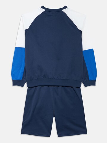 Nike Sportswear Strój do biegania w kolorze niebieski