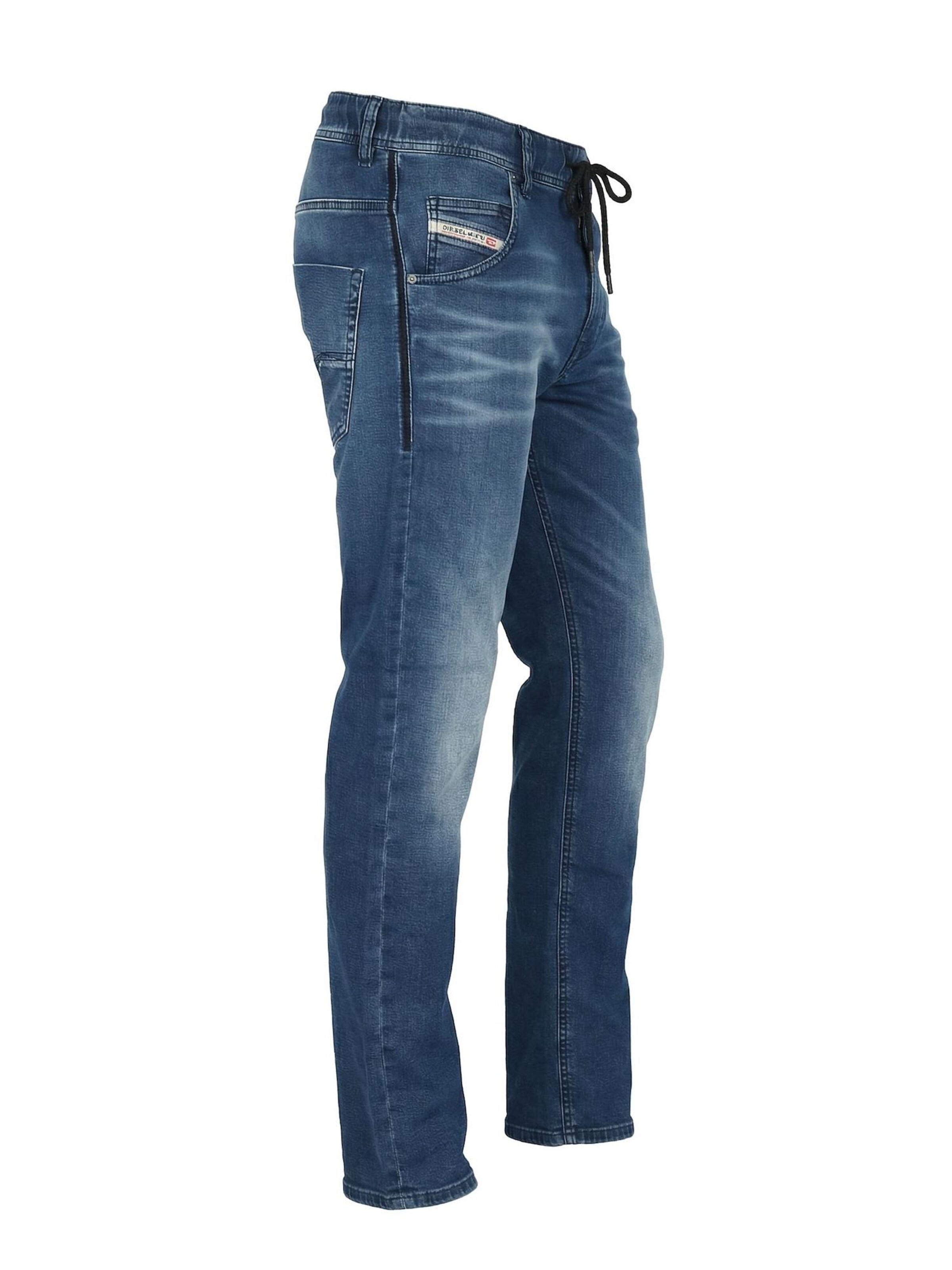 DIESEL Tapered Jeans '2030 D-KROOLEY' in Blauw