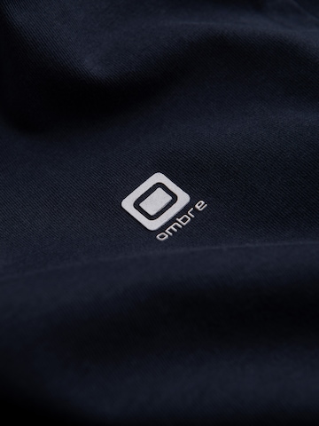 Ombre Bluser & t-shirts i blå