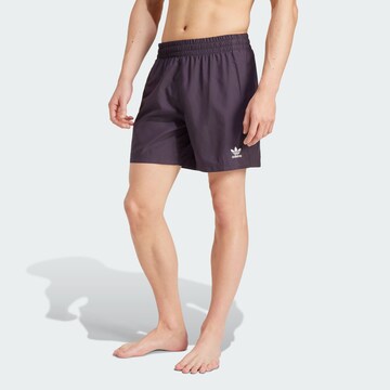 ADIDAS ORIGINALS Badeshorts 'Adicolor Essentials' in Lila: Vorderseite