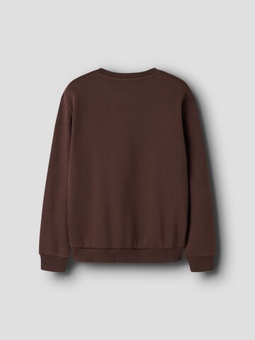 NAME IT - Sudadera en marrón