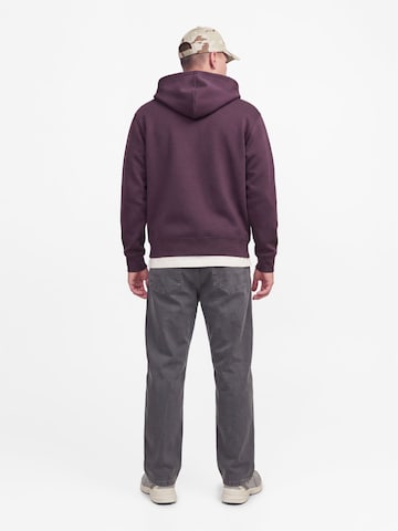 Felpa di JACK & JONES in rosso