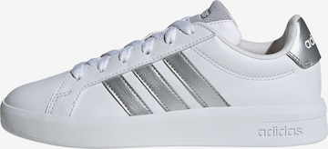 ADIDAS SPORTSWEAR Sneaker 'Grand Court 3.0' in Weiß: Vorderseite