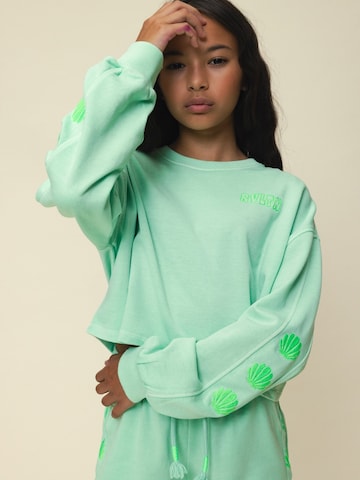 Sweat-shirt Looxs Revolution en vert : devant