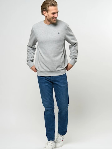 U.S. POLO ASSN. Sweatshirt 'Hugo' i grå