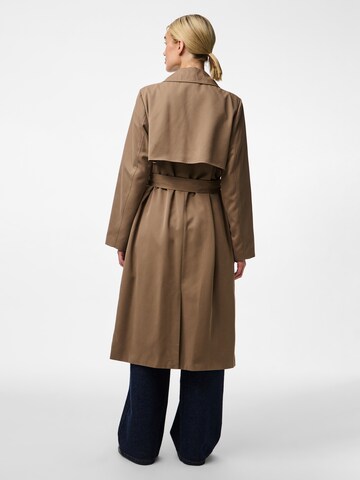 Cappotto di mezza stagione 'PCScarlett' di PIECES in marrone