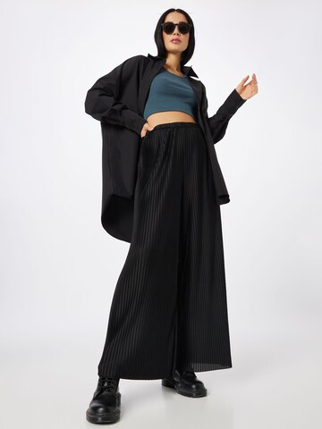 ABOUT YOU Wide leg Trousers 'Juliane' in Black