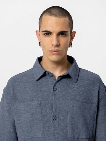 VAMOS CLO Comfort fit Button Up Shirt in Grey