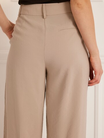 Loosefit Pantaloni 'Sienna' di Guido Maria Kretschmer Women in beige: frontale