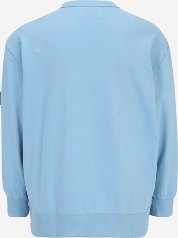 Sweat-shirt Calvin Klein Jeans Plus en bleu