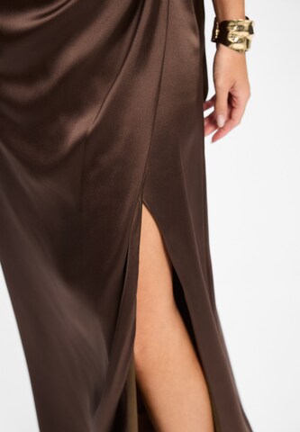 SWING Abendkleid in Braun