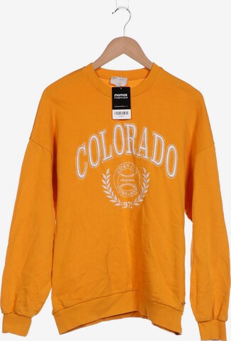 Pull&Bear Sweatshirt & Zip-Up Hoodie in S in Orange: front