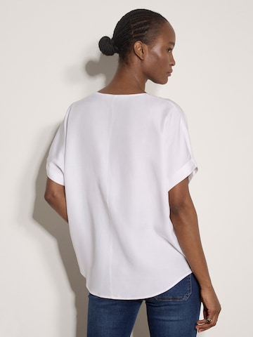 Chemisier ' ' Apricot en blanc